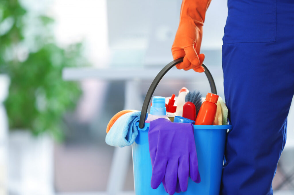 Carpet Cleaning Victoria Staff with wearing cleaning gloves and handling cleaning tool